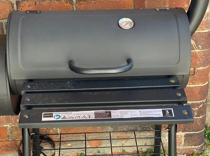 The Old Post Office - *