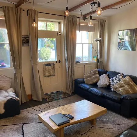 Holiday home The Old Post Office -